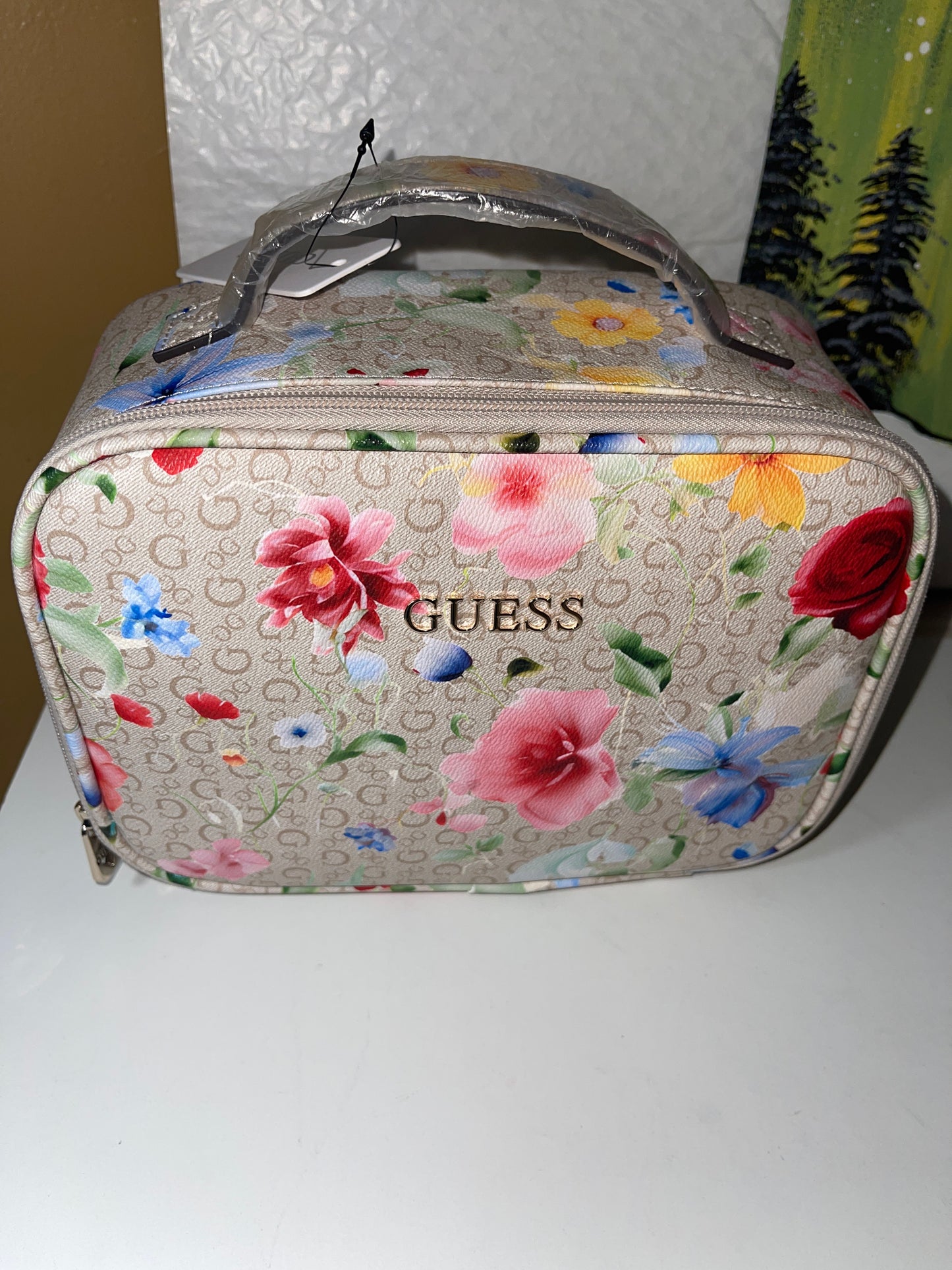 Guess Large Cosmetic Bag