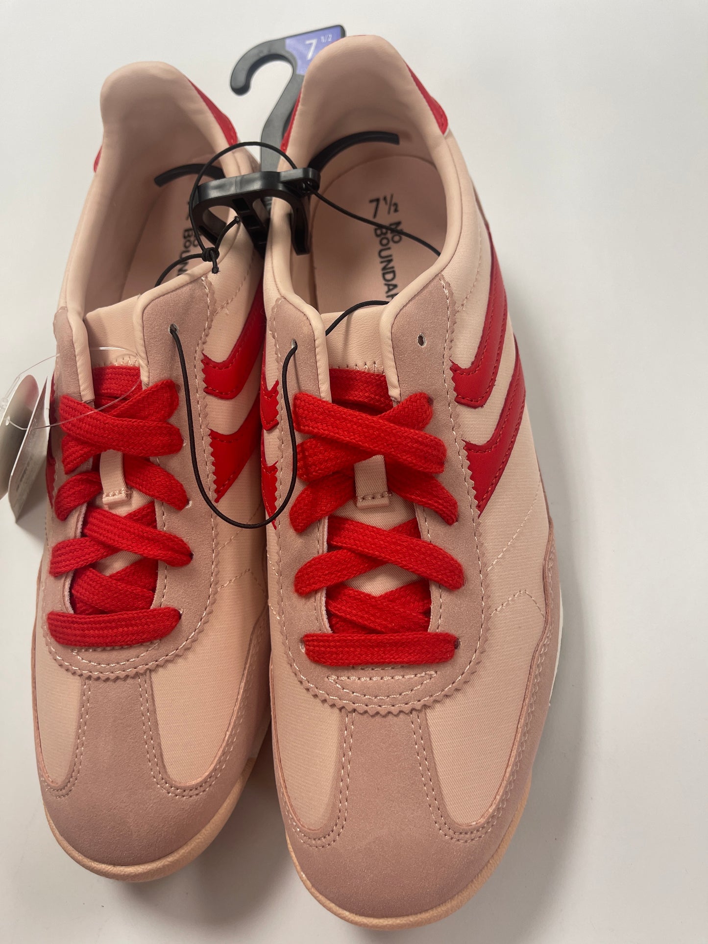 No Boundaries Women’s Sneakers