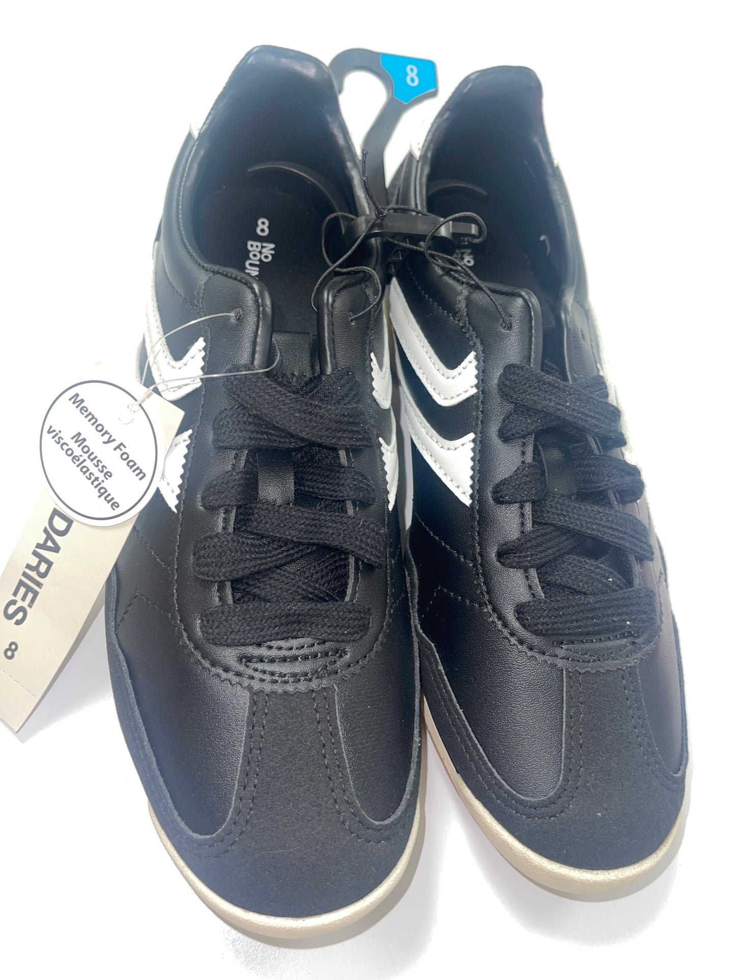No Boundaries Women’s Sneakers