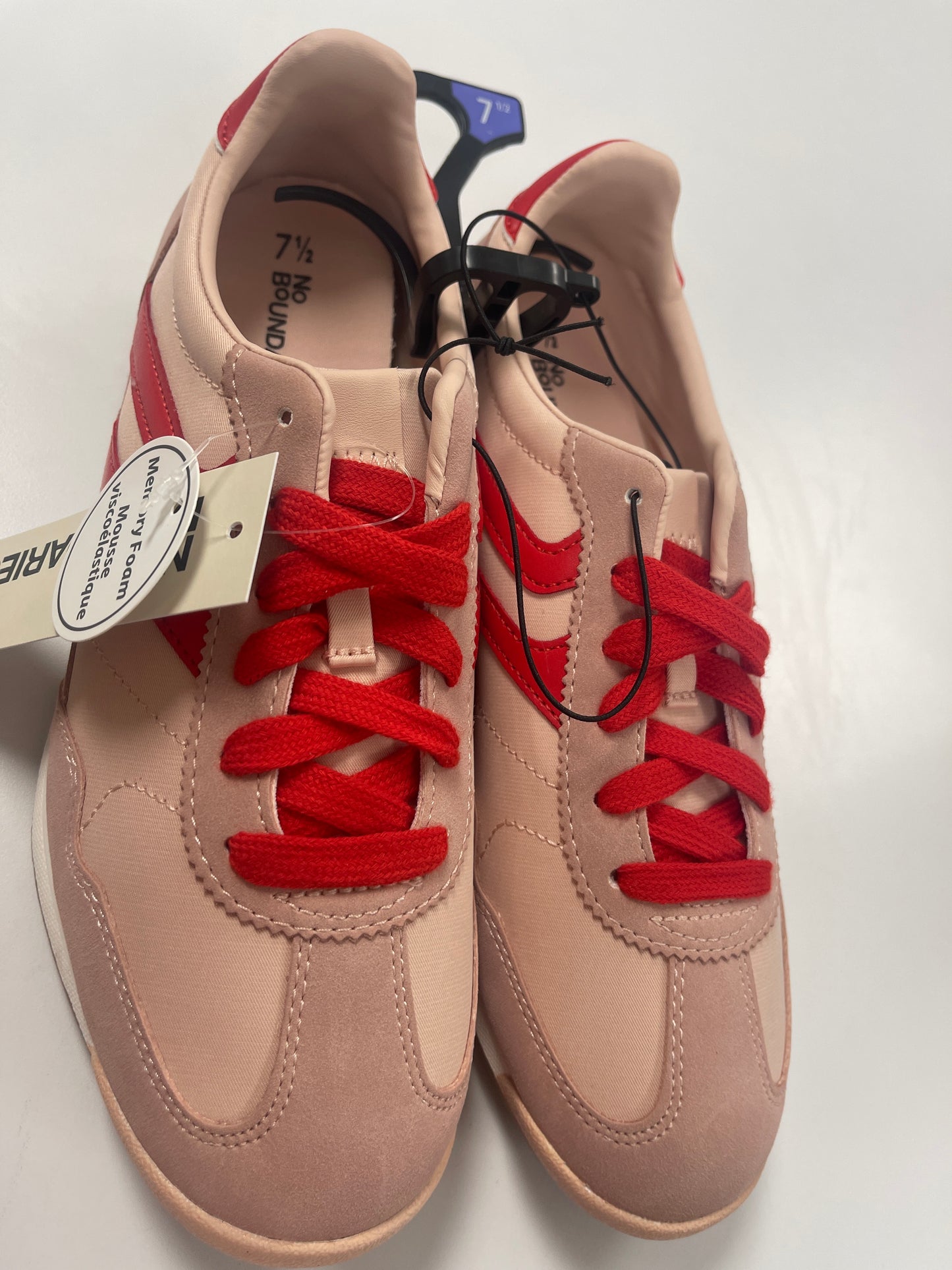No Boundaries Women’s Sneakers